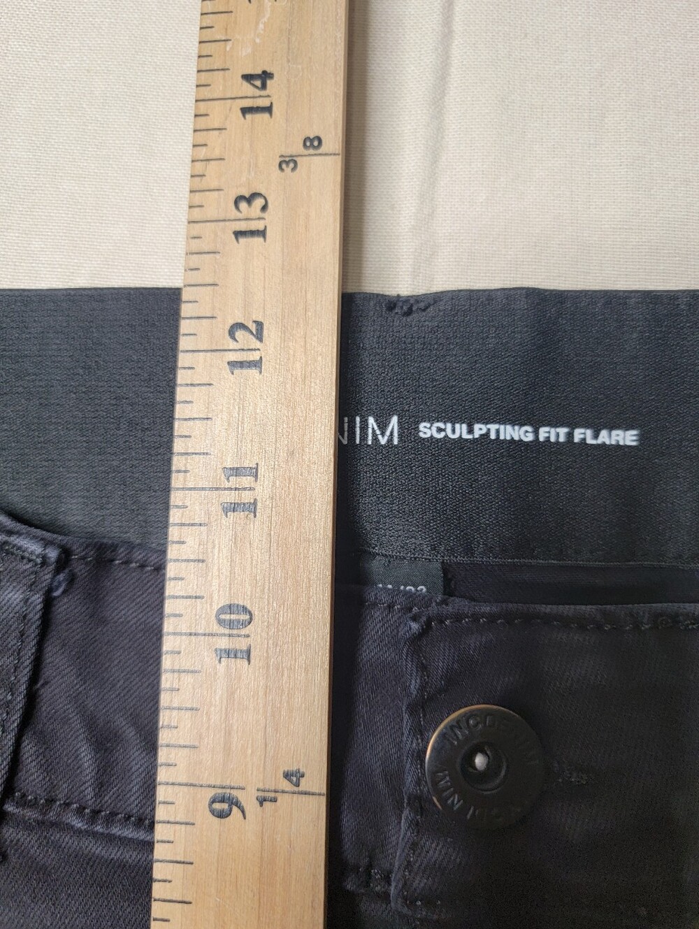 INC Denim Sculpting Fit Flare Jeans Black Size 14/32 Stretch Y2K Grunge Alt - Picture 10 of 16